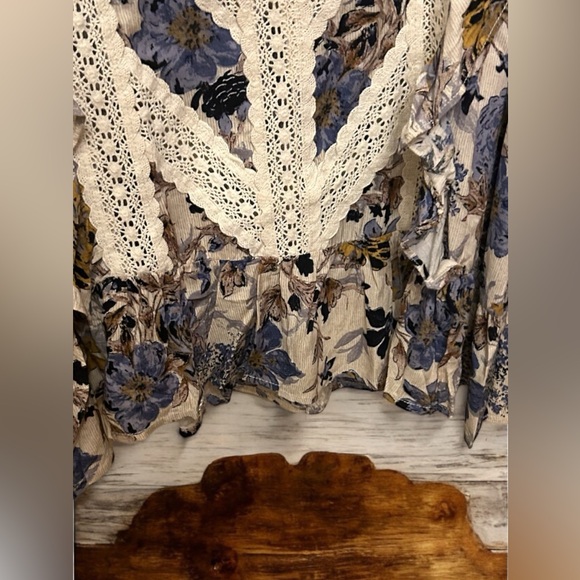 SALE! Cream Blue Floral Embroidered Long Sleeve Blouse - Picture 2 of 6